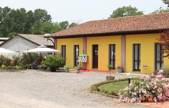 Agriturismo Rosaspina, Magenta