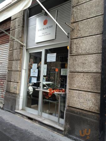 Sakura Sushi Shop, Milano