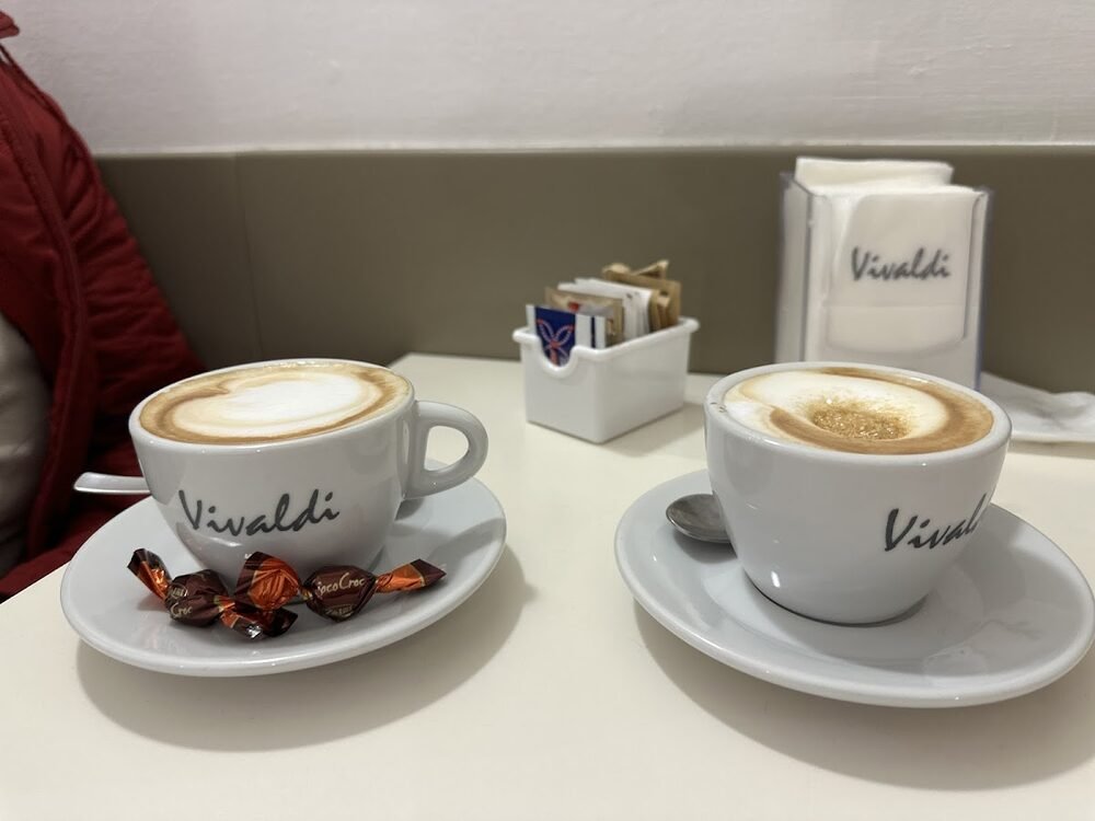 Foto 3 di Gelateria Vivaldi - Desenzano Del Garda