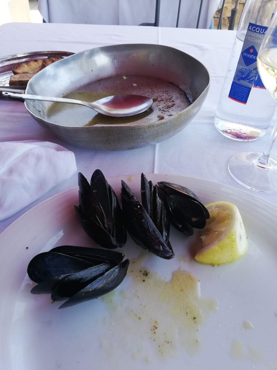 Foto 4 di Ristorante Lo Scoglio - Grottammare