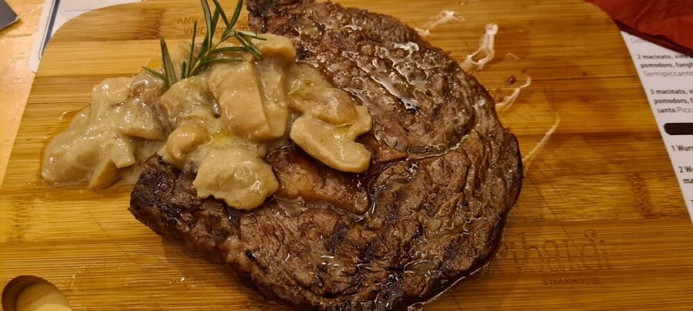 Foto 2 di Garibaldi Pub Steakhouse - Monopoli