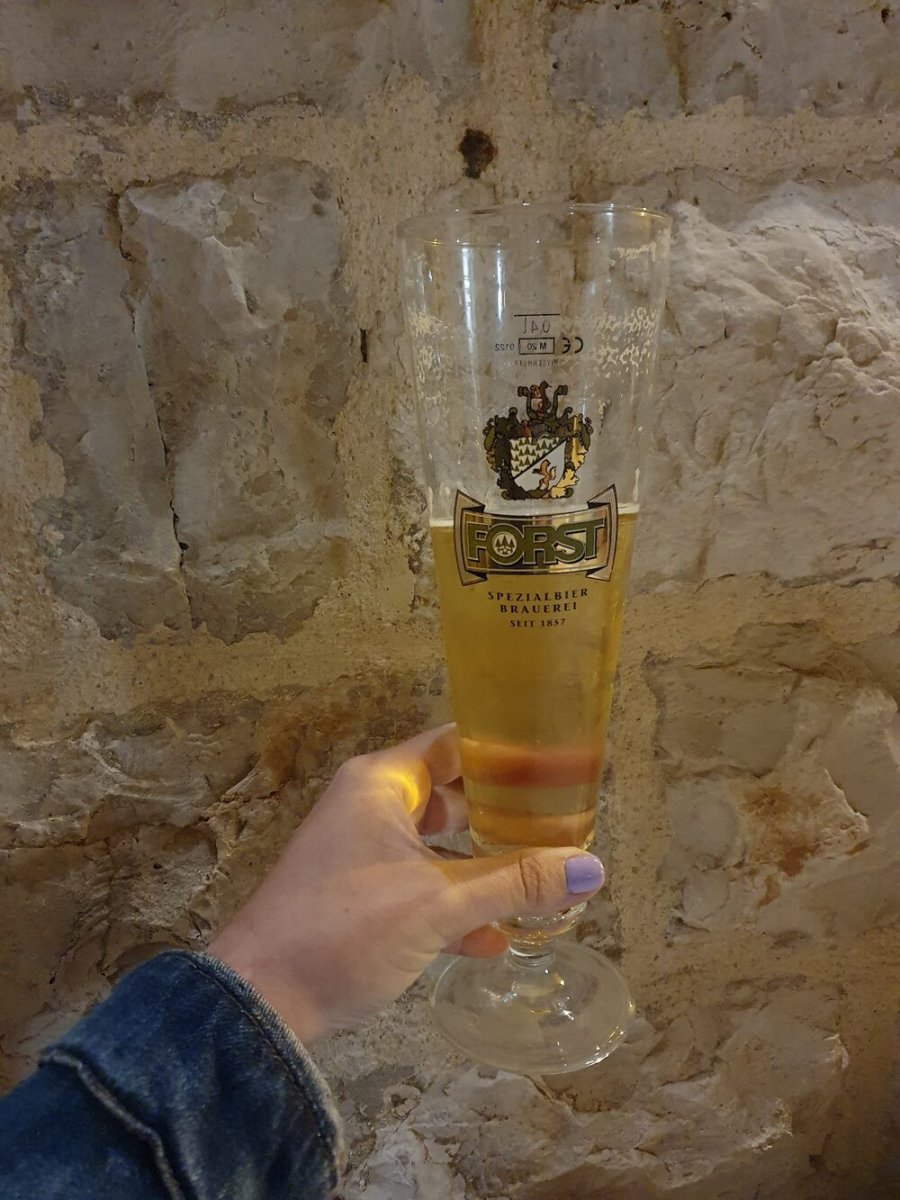 Foto 1