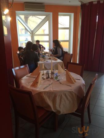 Ristorante La Lanterna Di De Nuzzo Sabina C. Sas, Parabita