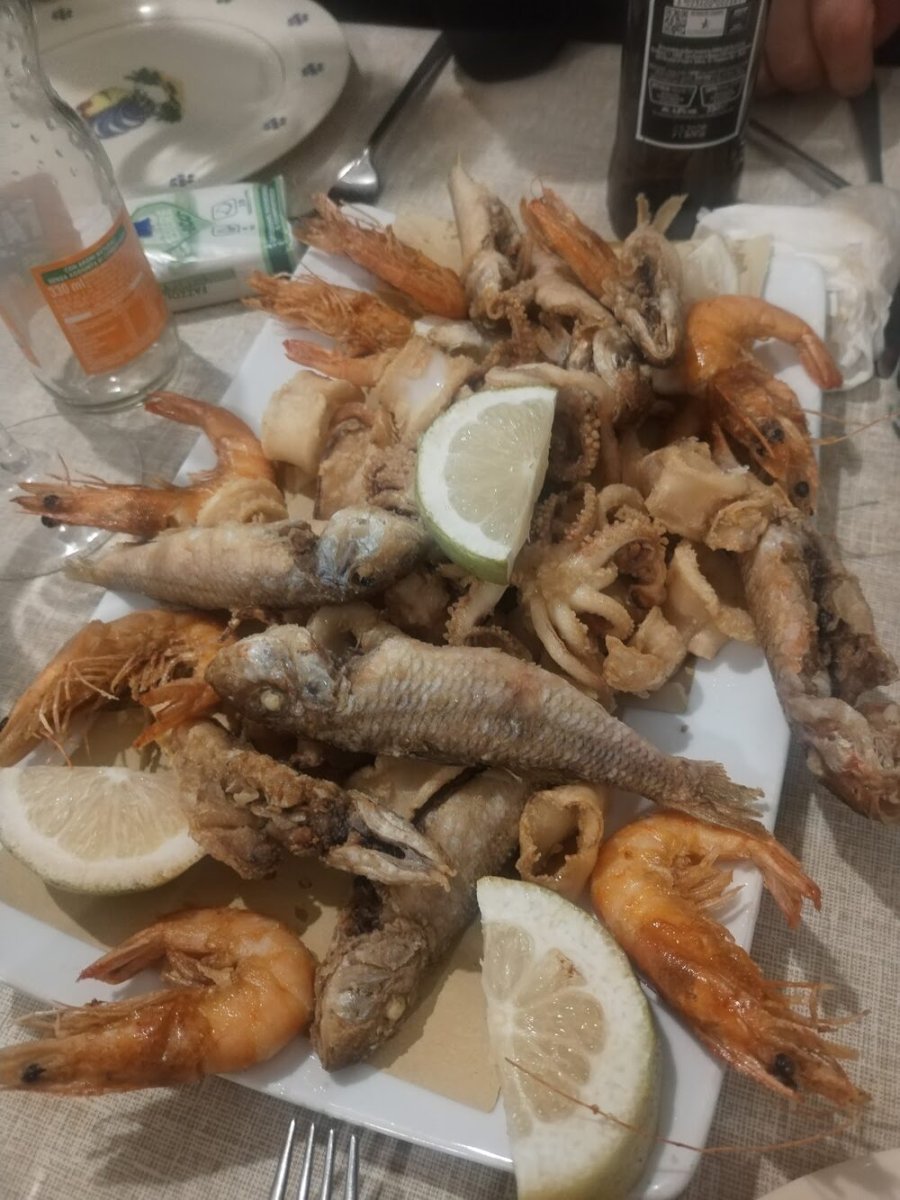 Foto 3 di La Piazzetta Fishbar - Taranto