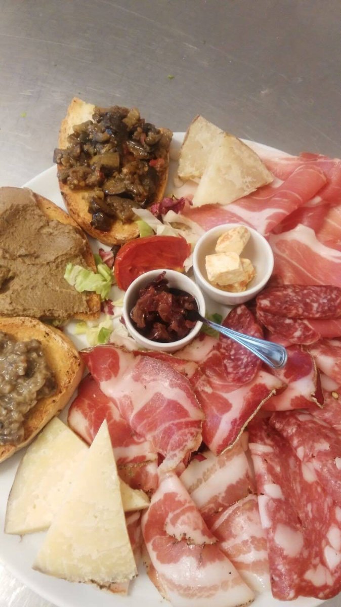 Foto 4 di Trattoria La Vecchia Fonte - Pisa