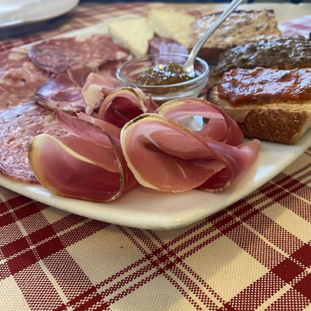 Foto 2 di Vineria Ciao Dal Chiodo - Arezzo