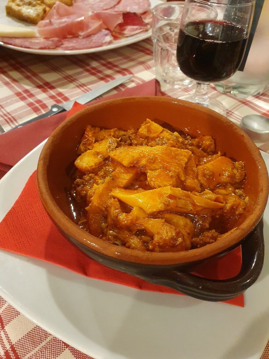 Foto 4 di Vineria Ciao Dal Chiodo - Arezzo