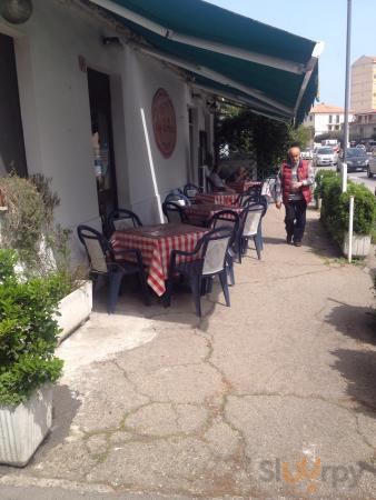 Cafe De Paris, Termoli