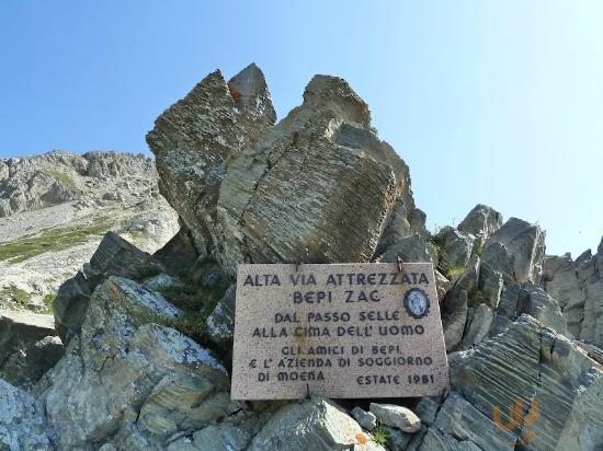 Rifugio Passo Delle Selle, Pozza di Fassa