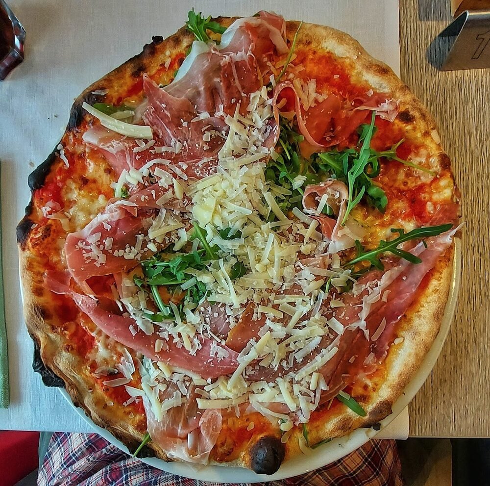 Foto 2 di Ristorante Gelateria L'ora - Riva Del Garda