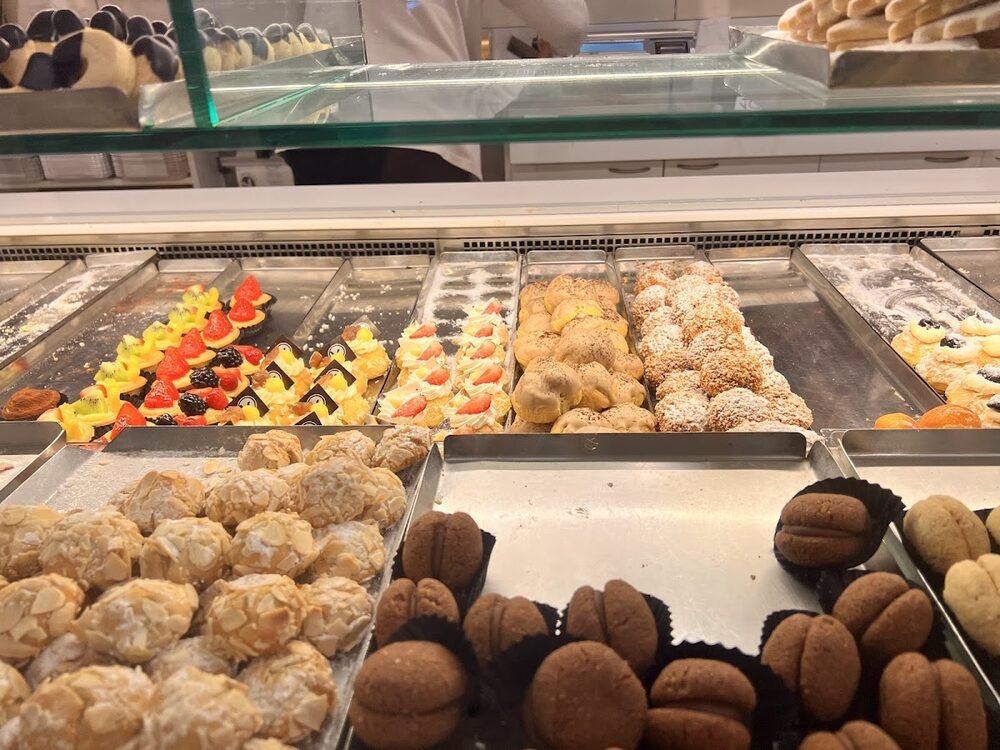 Foto 3 di Pasticceria Vittorini - Verona