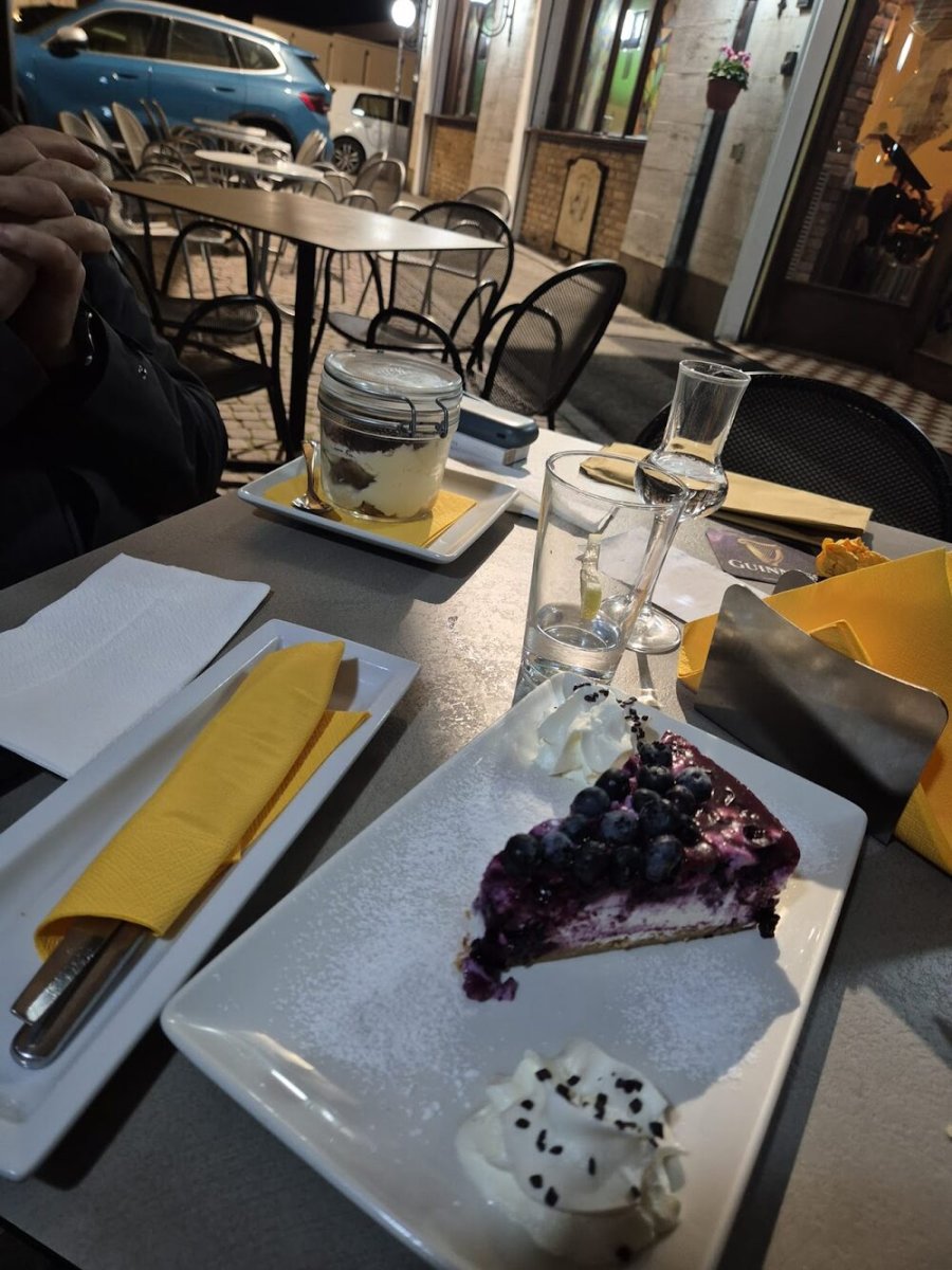 Foto 2 di St. John's Pub - Padova