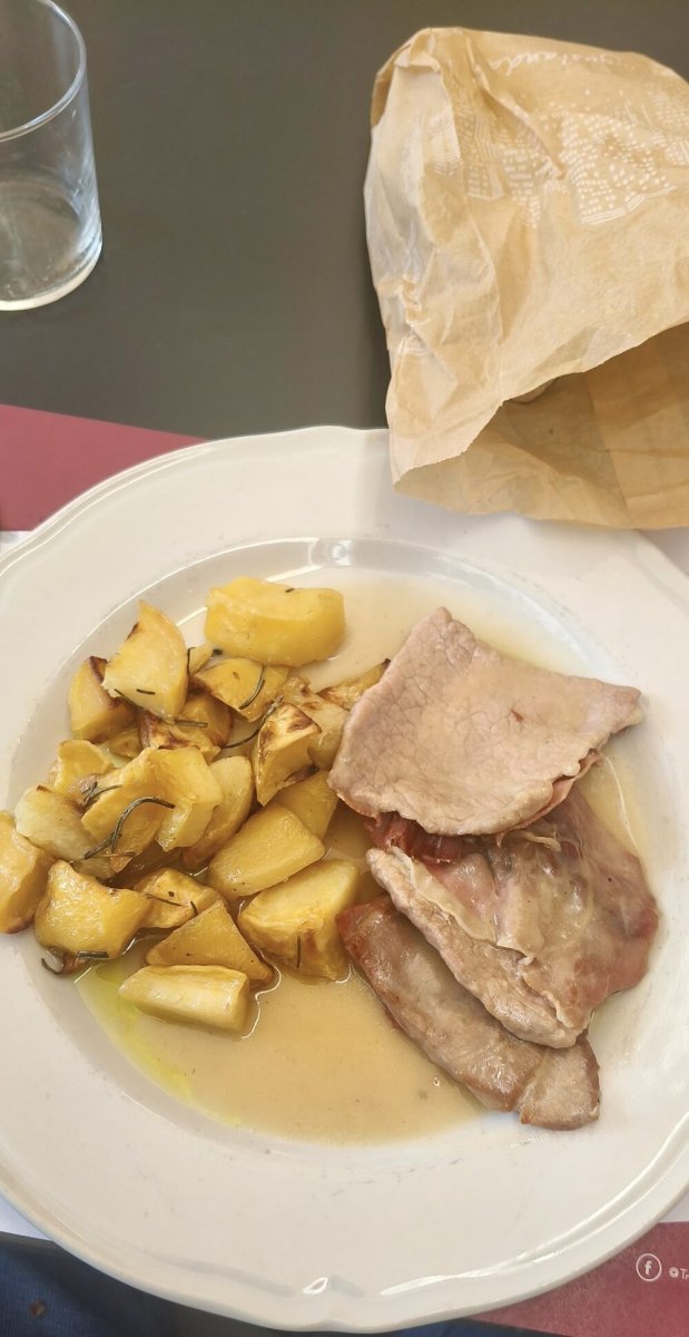 Foto 4 di Trattoria De Gli Amici - Roma