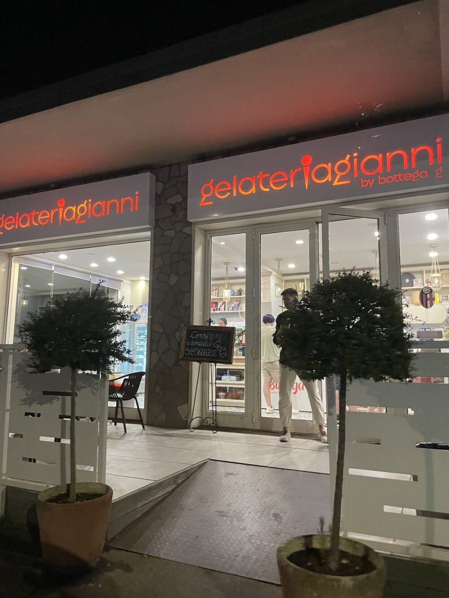 Foto 2 di Gelateria Gianni - Casalecchio - Casalecchio di Reno