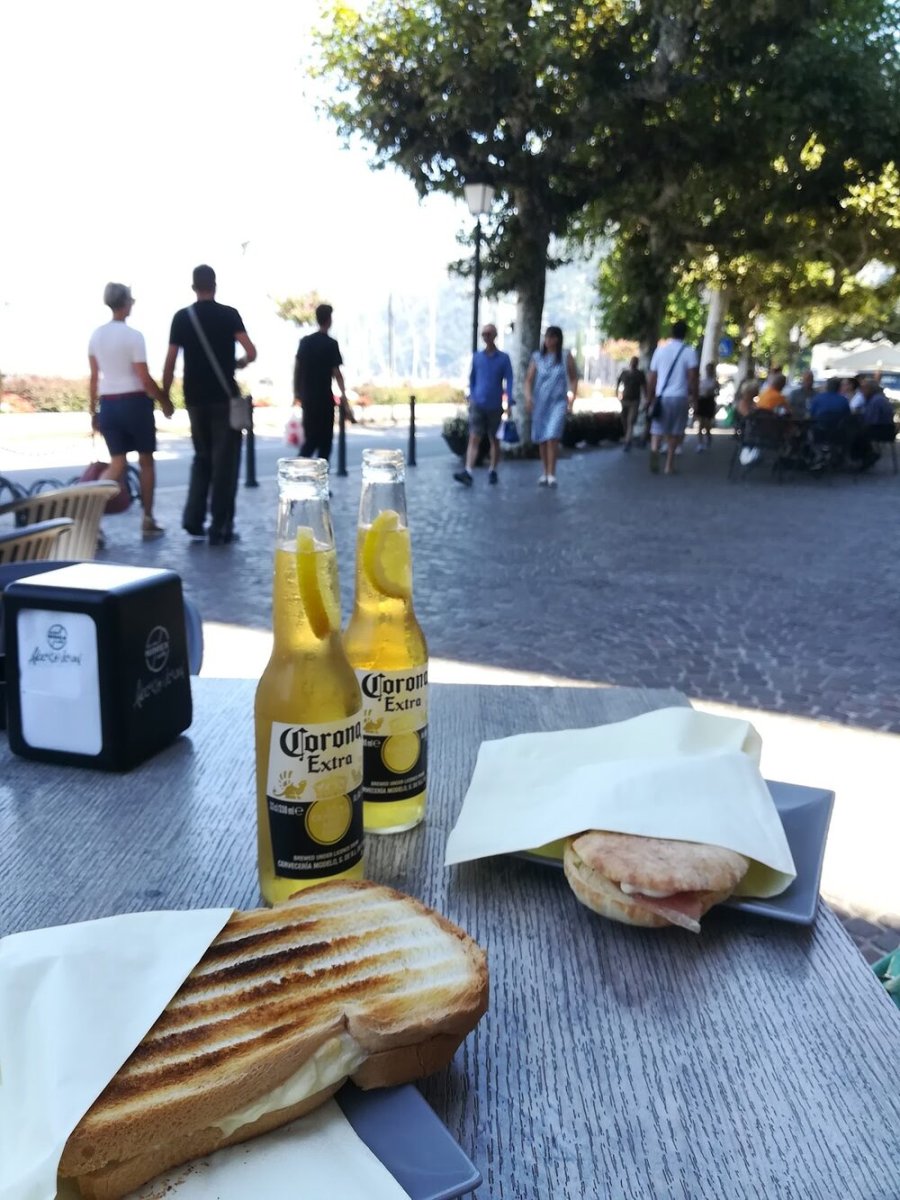 Foto 1