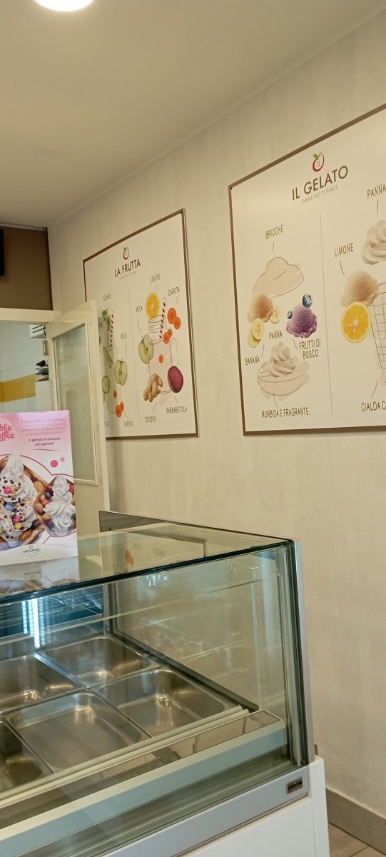 Foto 3 di Gelateria Di Giorgio - Arcisate