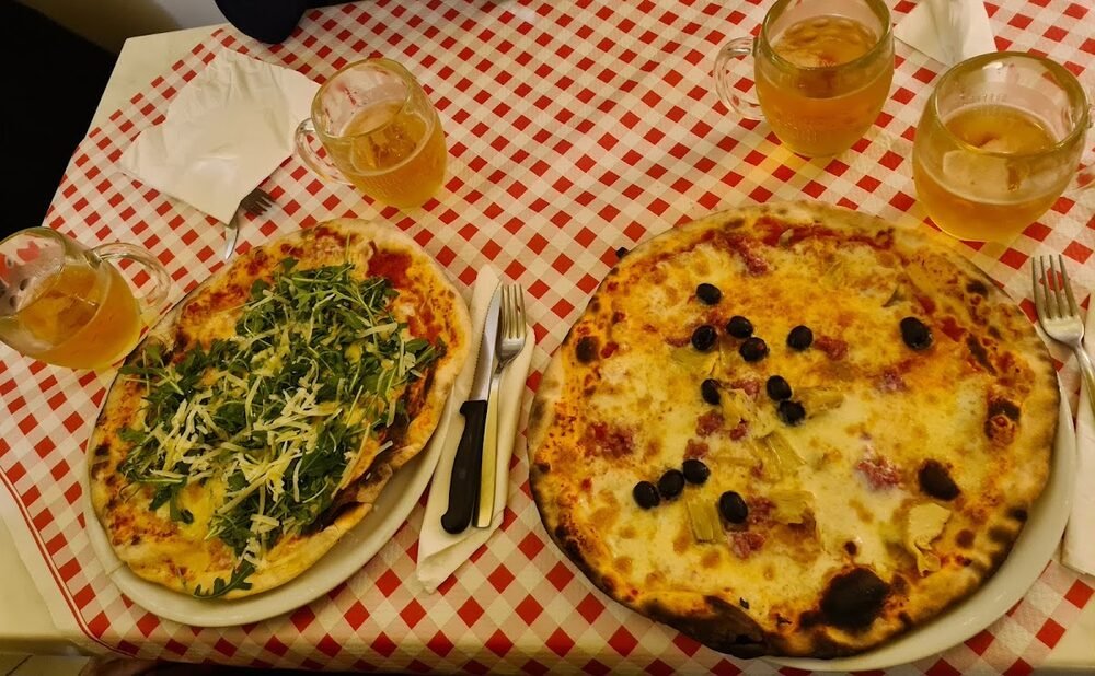 Foto 2 di Bar Pizzeria Moonlight - Pisa