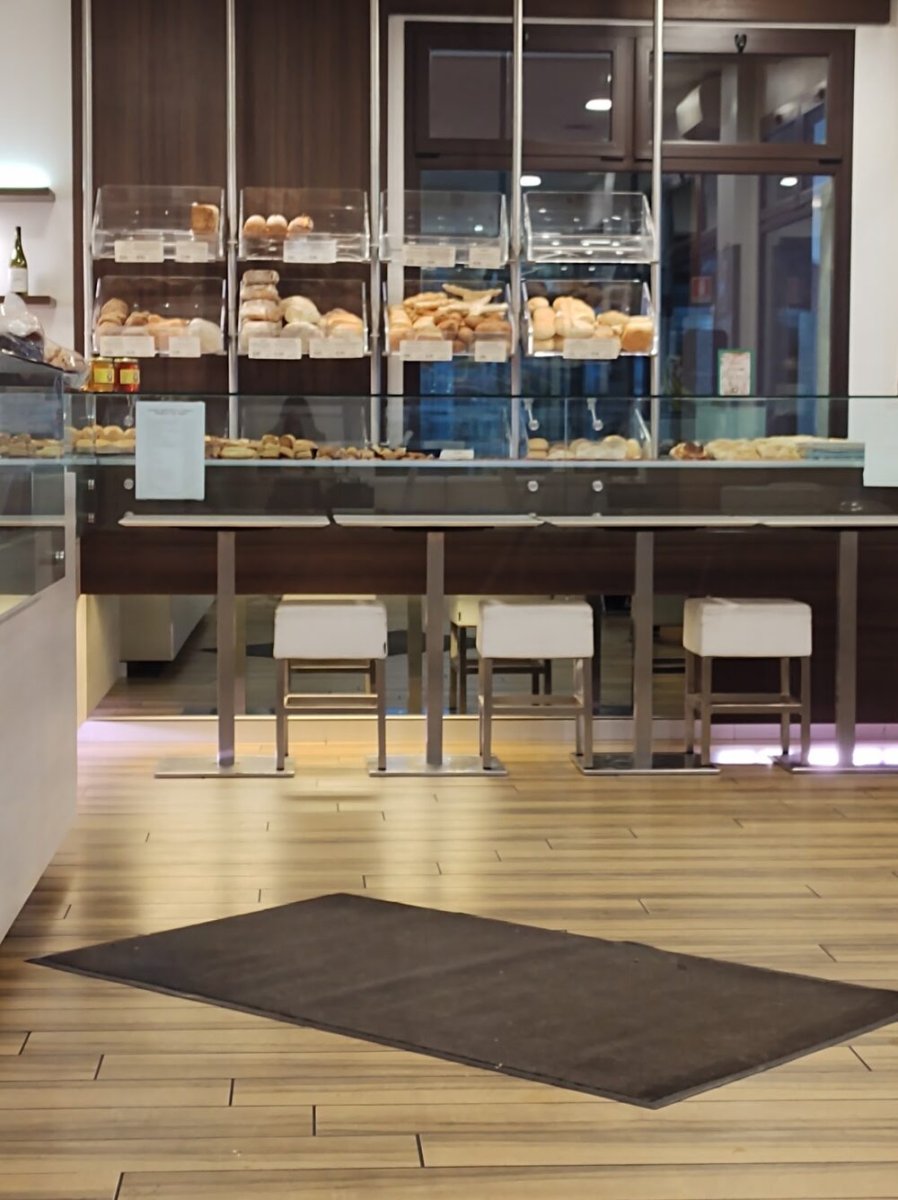 Foto 5 di Baviello Cafe - Somma Lombardo