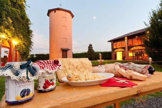 Agriturismo La Lupa Restaurant, Castelfranco Emilia