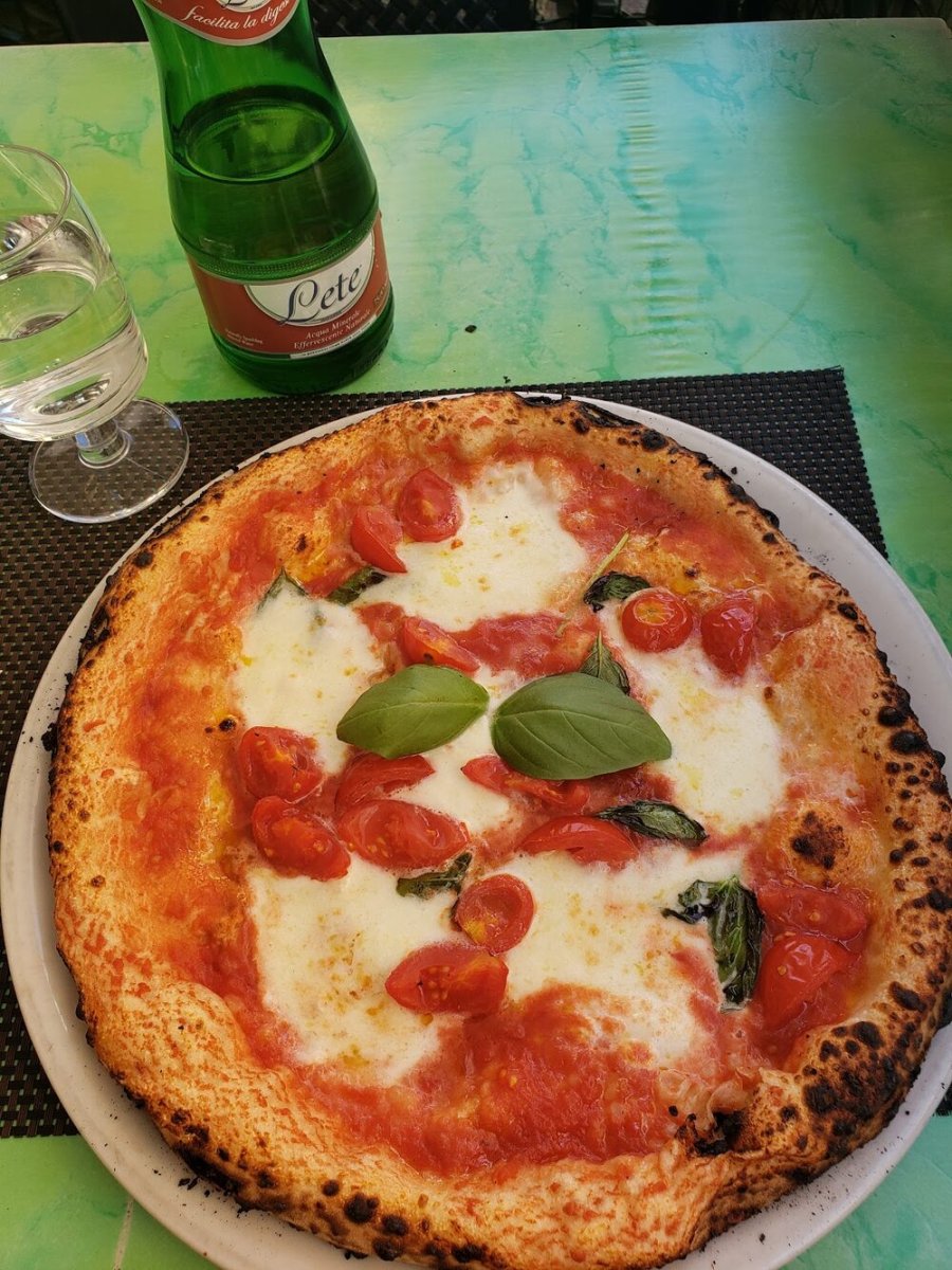 Foto 1
