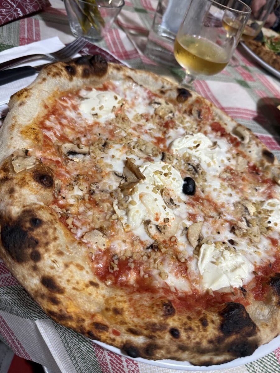 Foto 5 di Pizzeria La Cueva - Torre Santa Susanna
