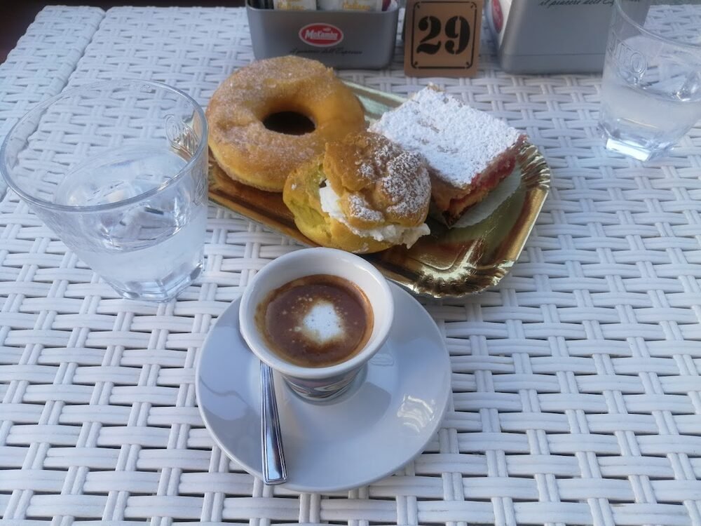 Foto 3 di Pasticceria Garden - Cupra Marittima