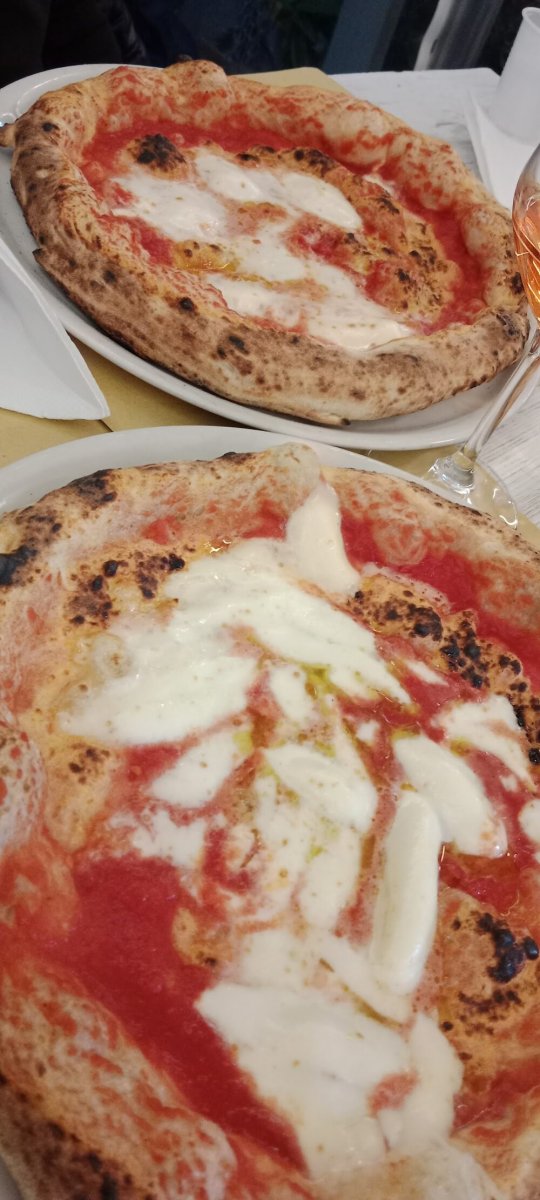 Foto 5 di Donna Luisa - Pizzeria E Friggitoria - Napoli