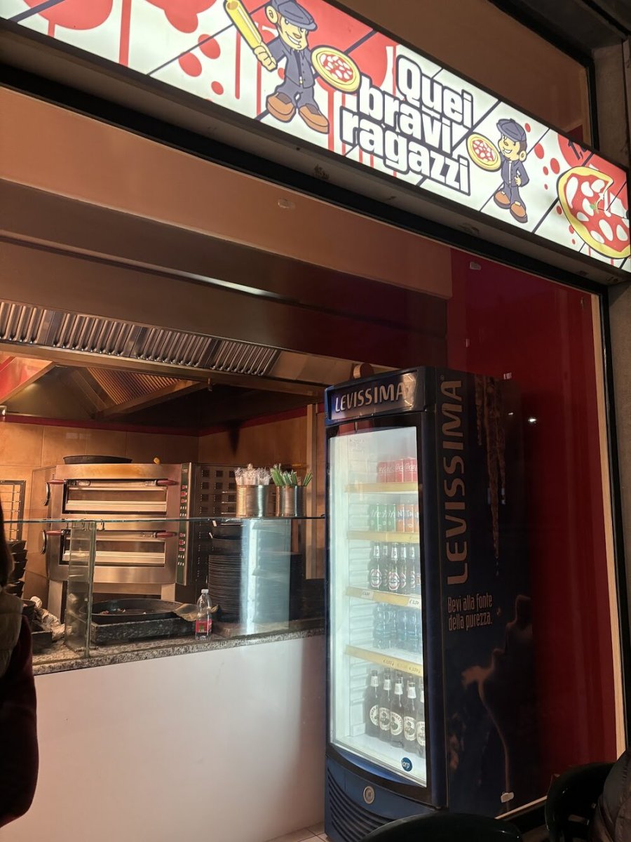 Foto 3 di Quei Bravi Ragazzi - Taranto