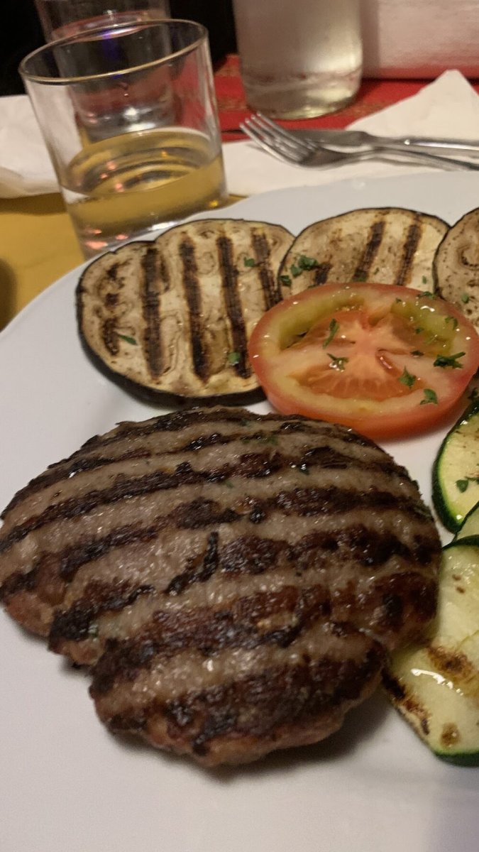 Foto 3 di Pizzeria Birreria Edelweiss - Alba Adriatica
