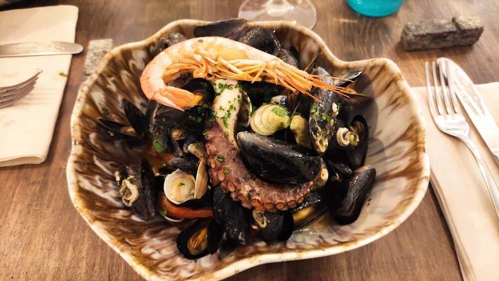 Foto 4 di Re Ngiuluz Osteria Bizzarra - Napoli