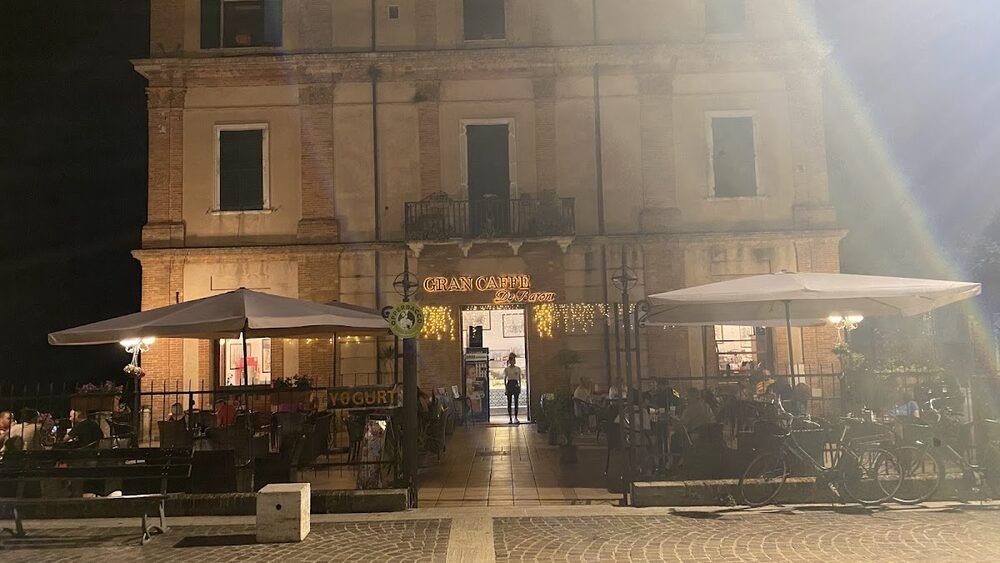 Foto 4 di Gran Caffè De Baroni - Giulianova