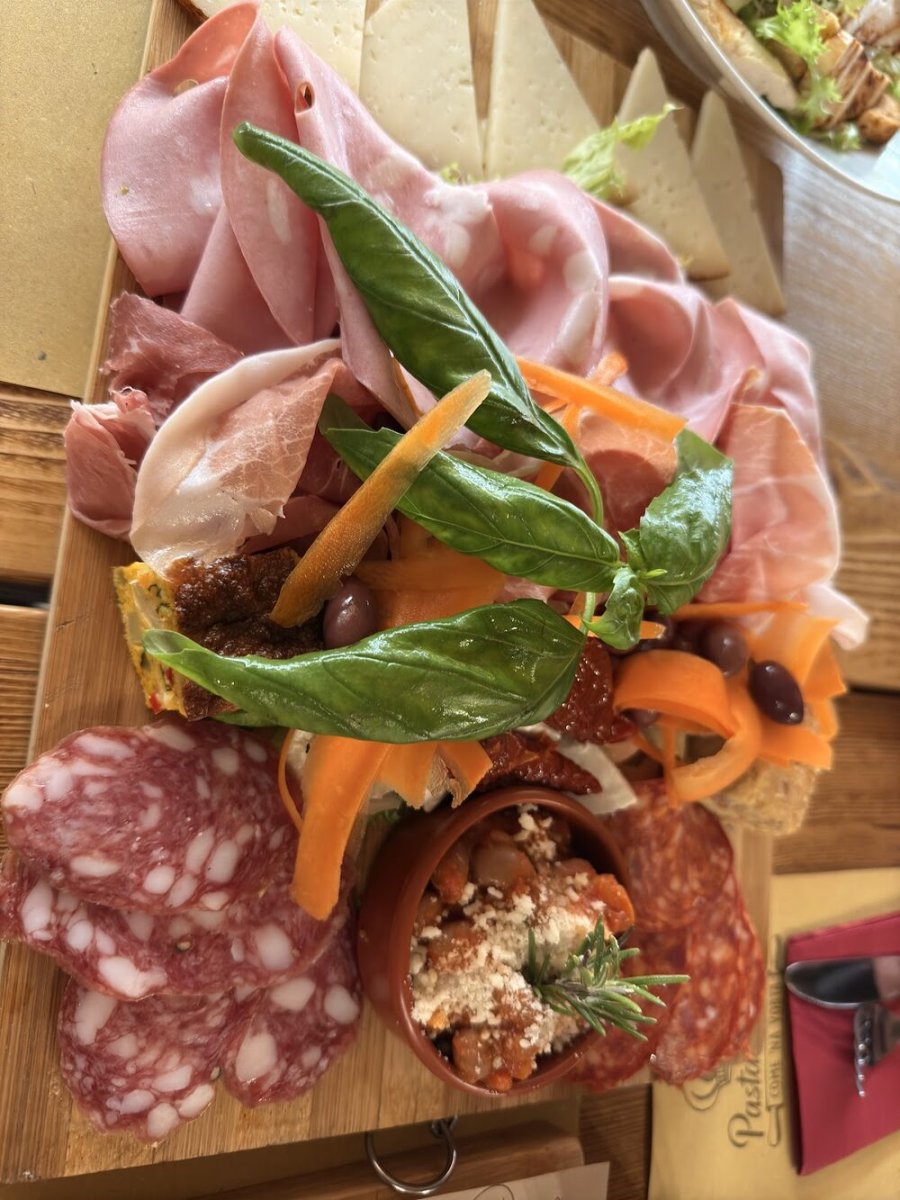 Foto 5 di Come 'na Vorta - Pasta E Vino Milano - Milano