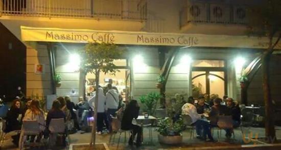 Massimo Caffè, Cassino