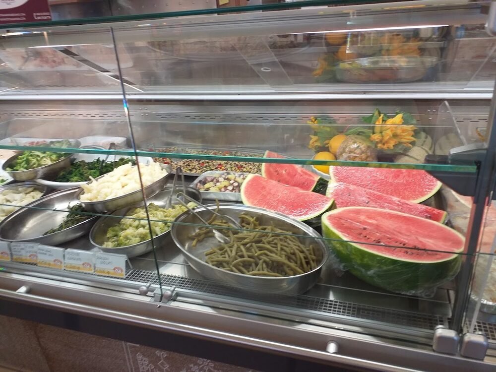 Foto 2 di Gastronomia Rosticceria Da Enzo - Olbia