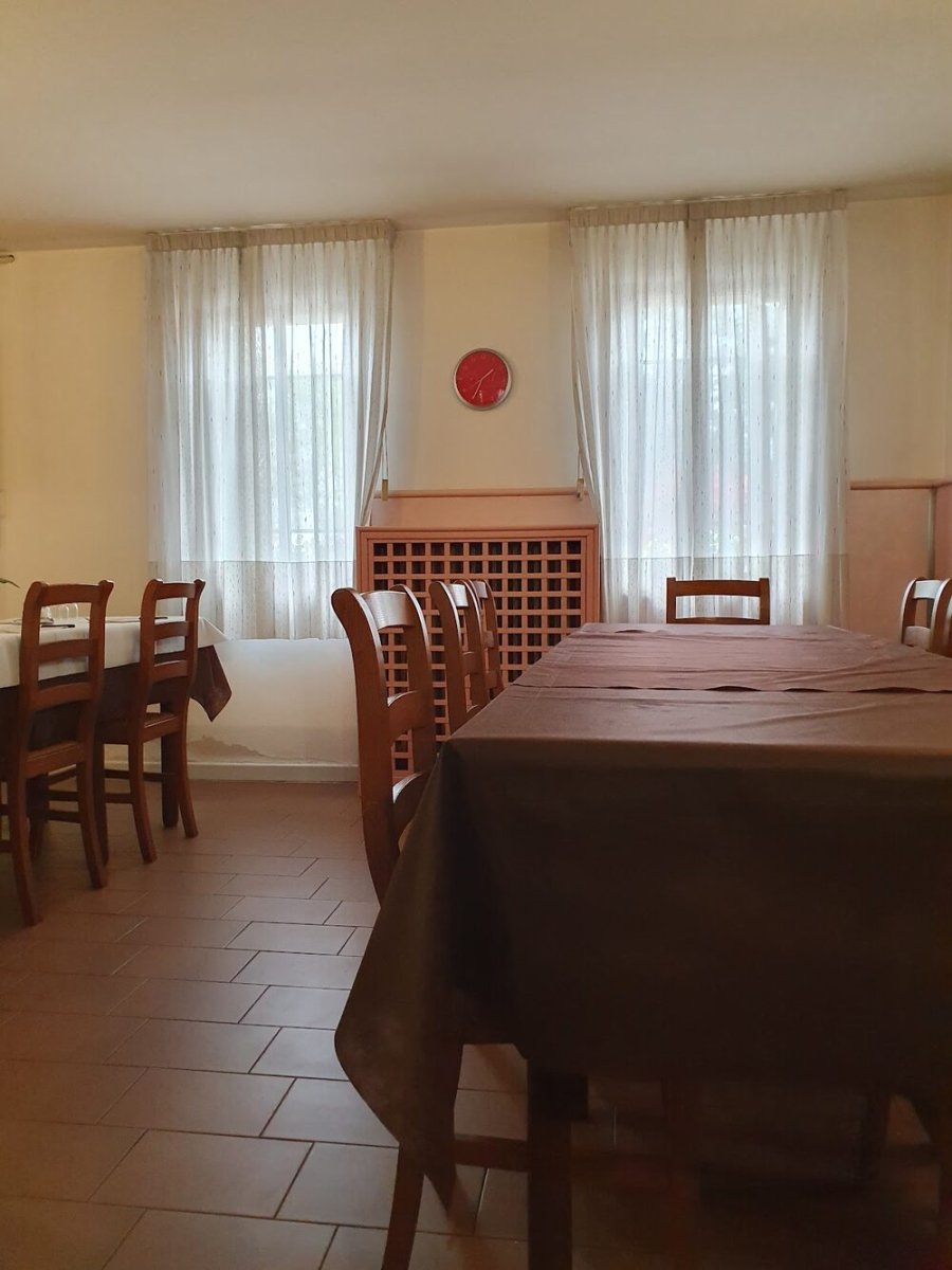 Foto 3 di Pizzeria Trattoria Al Caminetto - Paese