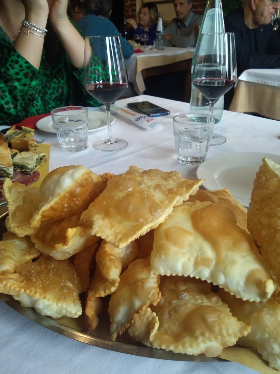 Foto 4 di Trattoria Del Cacciatore - Viano