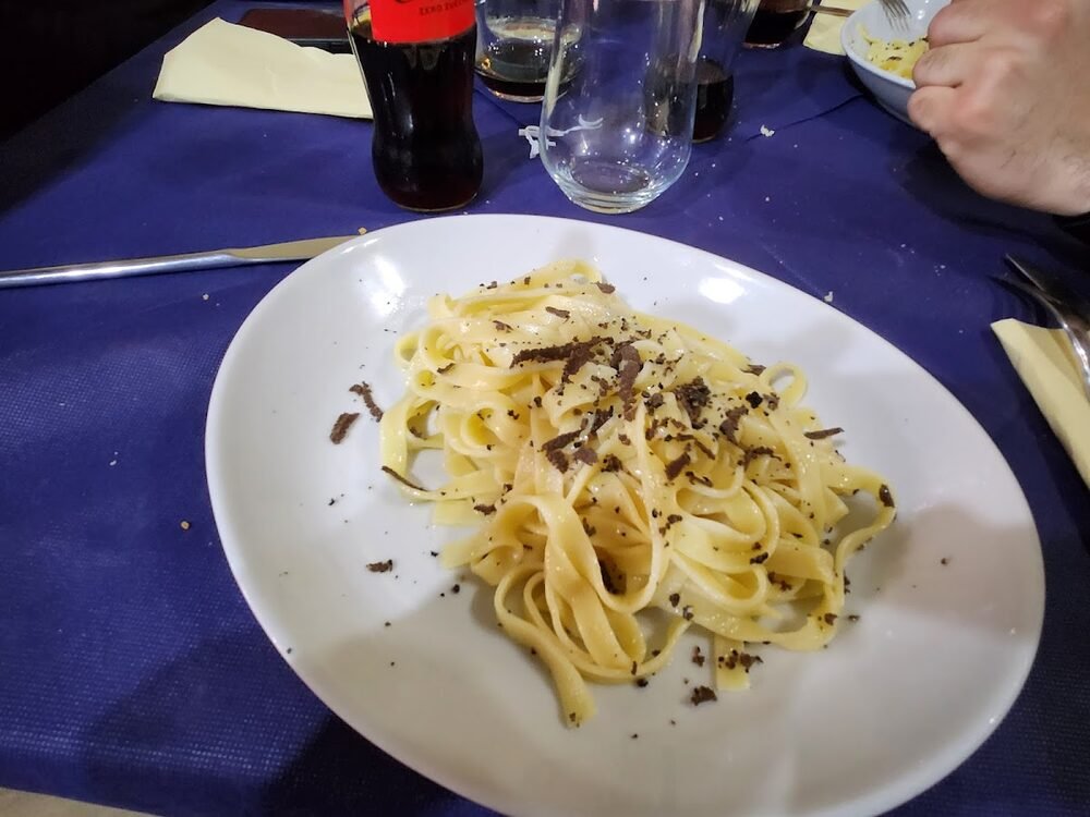 Foto 4 di Trattoria La Roccia - Montesano sulla Marcellana