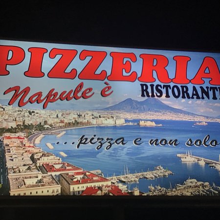 Pizzeria Napule è, Camaiore