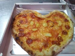 Pizza New Love, Rende