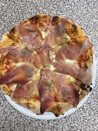 Pizza Mania, Carpi