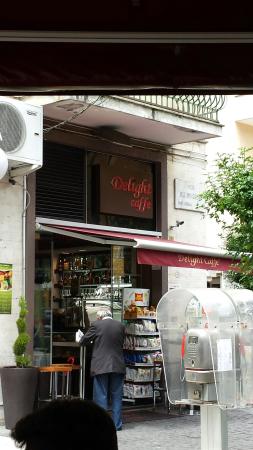 Delight Cafe, Napoli