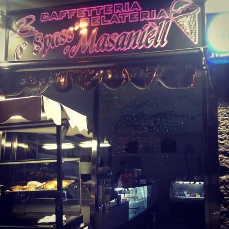 Bar Gelateria O' Spass E Masaniell, Napoli