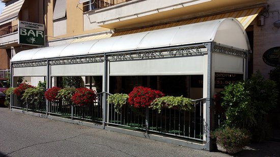 Bar Stella, Valenza