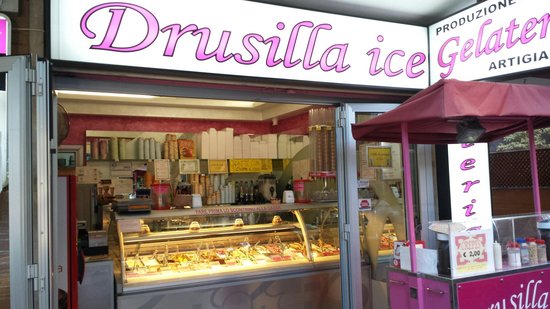 Drusilla Ice, Ladispoli