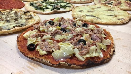 Pizzeria Due Pini, Borghesiana