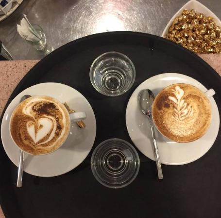 Caffe Della Piazza, Savona