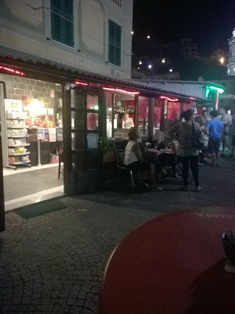 La Piazzetta Caffe, Sori