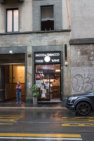 Bacco E Tabacco, Milano