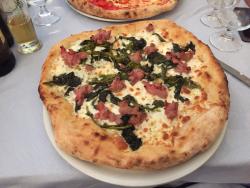 Ristorante Pizzeria O' Surdato 'nnammurato, Milano