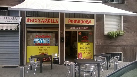 Mozzarella Pomodoro, Baranzate
